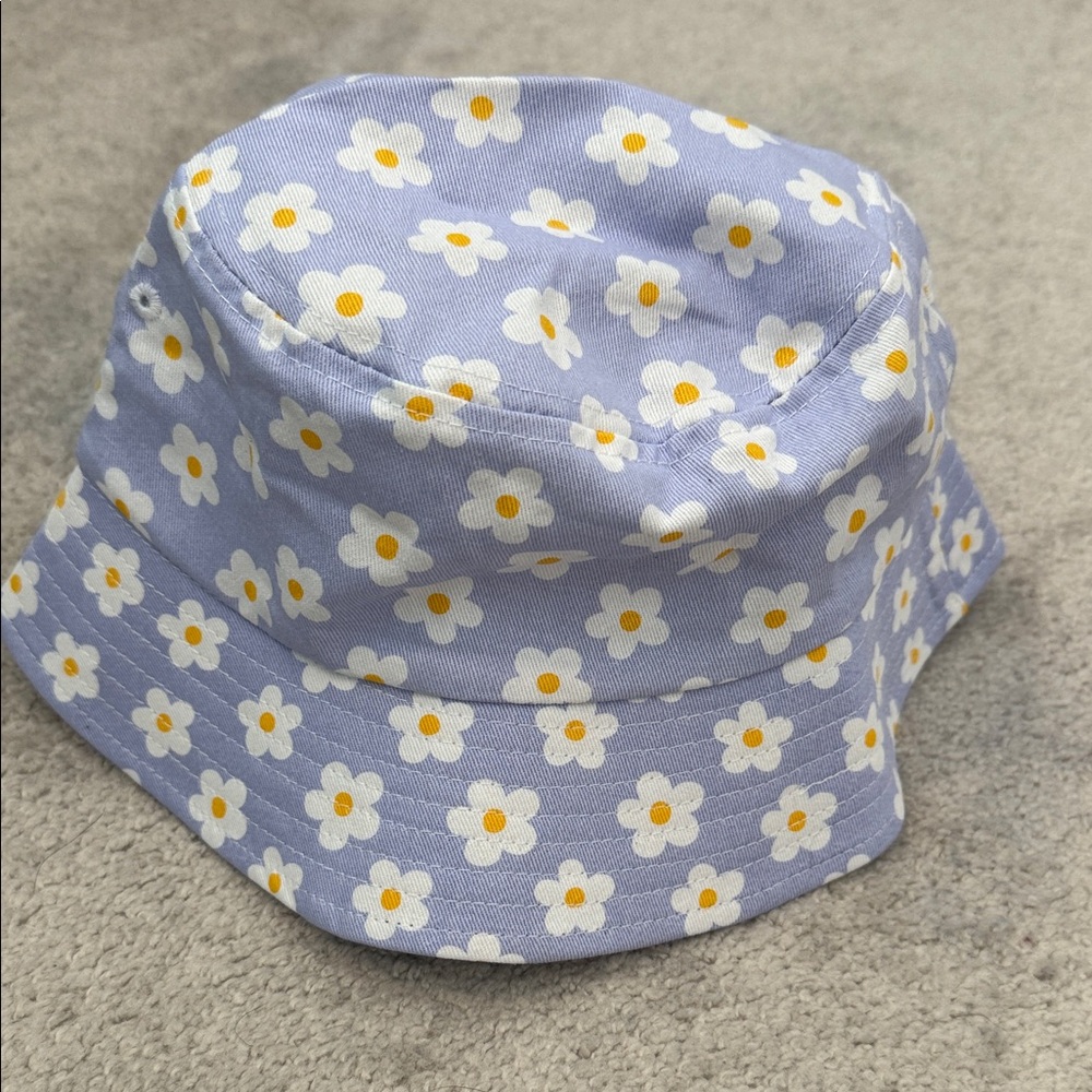 NWOT floral bucket hat